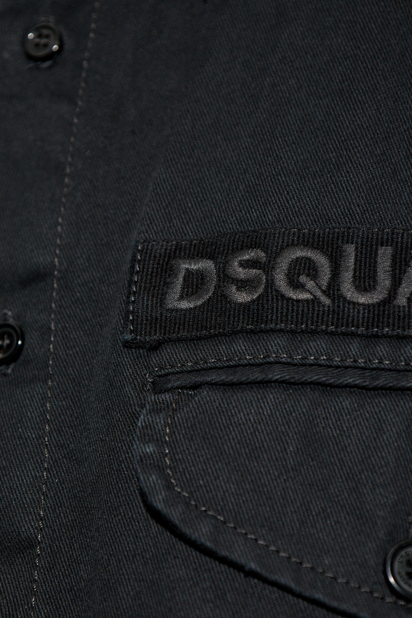 Tシャツ・カットソー DAKS HAYDON Square Baroque Decorated Calfskin Navy Bifold Wa 28490488_011_1_grande.jpg?v=